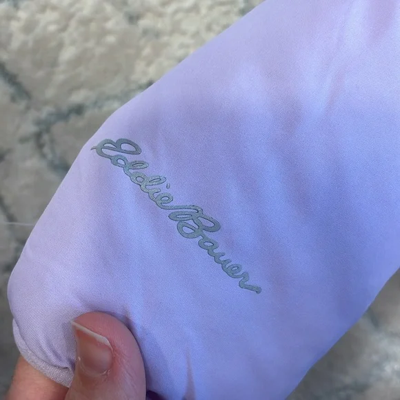 New Eddie Bauer girls jacket in size 6. Lilac purple.